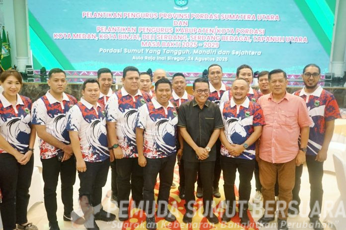 Text foto : Wakil Walikota Medan Zakiyuddin usai menghadiri Pelantikan Pengurus Provinsi Pordasi Sumatera Utara dan pengurus Pordasi Kab/kota di Sumut, priode 2025-2029 di Aula Raja Inal Siregar, Minggu (24/8/2025) malam. (Foto : Ist)