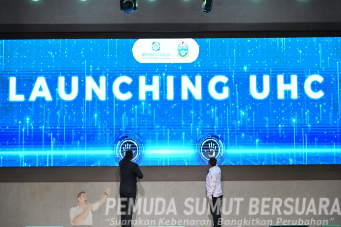 Text foto : Gubernur Sumatera Utara (Sumut) Bobby Nasution meluncurkan Universal Health Coverage (UHC) Prioritas, Program Berobat Gratis (Probis) Sumut Berkah, di Graha Bhineka Perkasa Jaya, Lubukpakam, Deliserdang, baru-baru ini.(Foto : Ist)