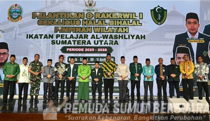 Teks Foto : Gubernur Sumatera Utara (Sumut) Bobby Nasution menghadiri sekaligus membuka Pelantikan & Rakerwil 1 Pimpinan Wilayah Ikatan Pelajar Al-Washliyah (IPA) Sumut periode 2025-2028, di Aula Raja Inal Siregar, Kantor Gubernur Sumut, Jalan Diponegoro nomor 30, Medan, Kamis (09/04/2026). Turut hadir pada kesempatan tersebut Ketua PW Al-Washliyah yang juga anggota Dewan Perwakilan Daerah (DPD) Republik Indonesia Dedi Iskandar Batubara. (Foto : Ist) 